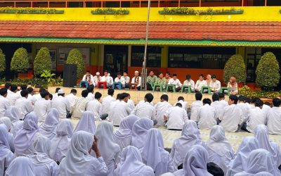 Kegiatan Pembiasaan Jum’at Pagi di SMKN 8 Jakarta