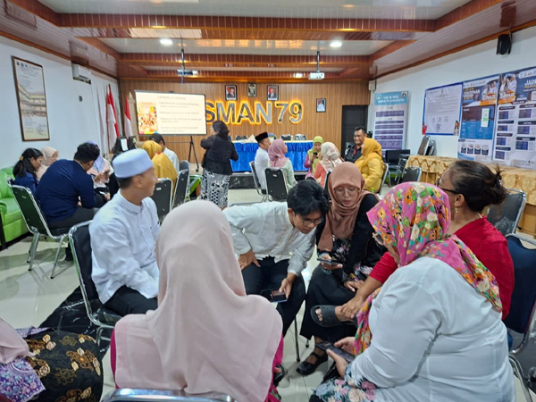 Pelatihan Guru SMAN 79 Jakarta-Meningkatkan Kompetensi, Menguatkan Kualitas Pembelajaran-4