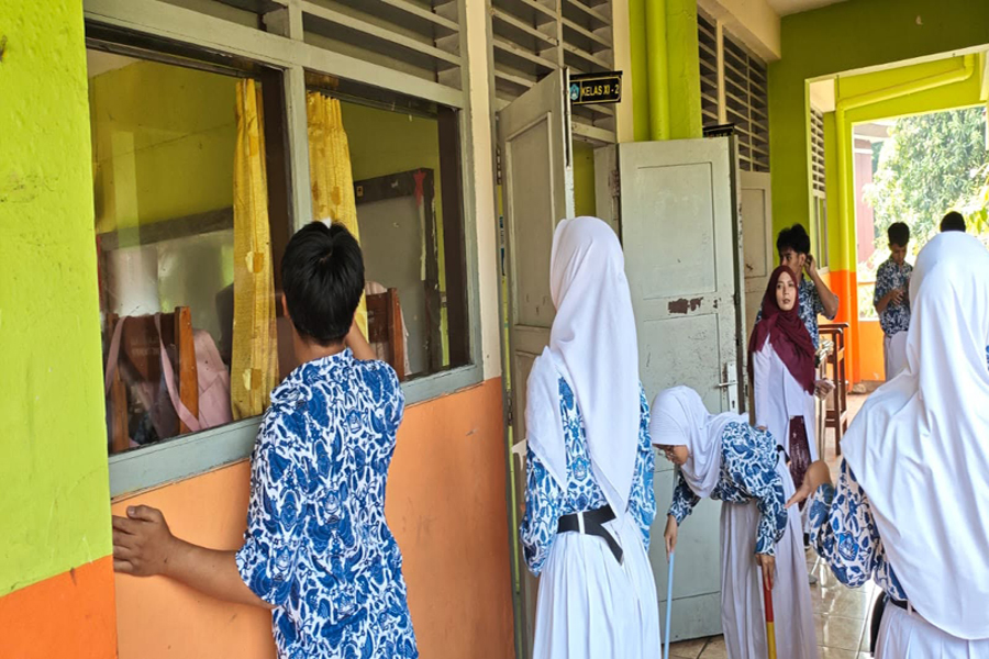 Jum'at Bersih dan Literasi-13