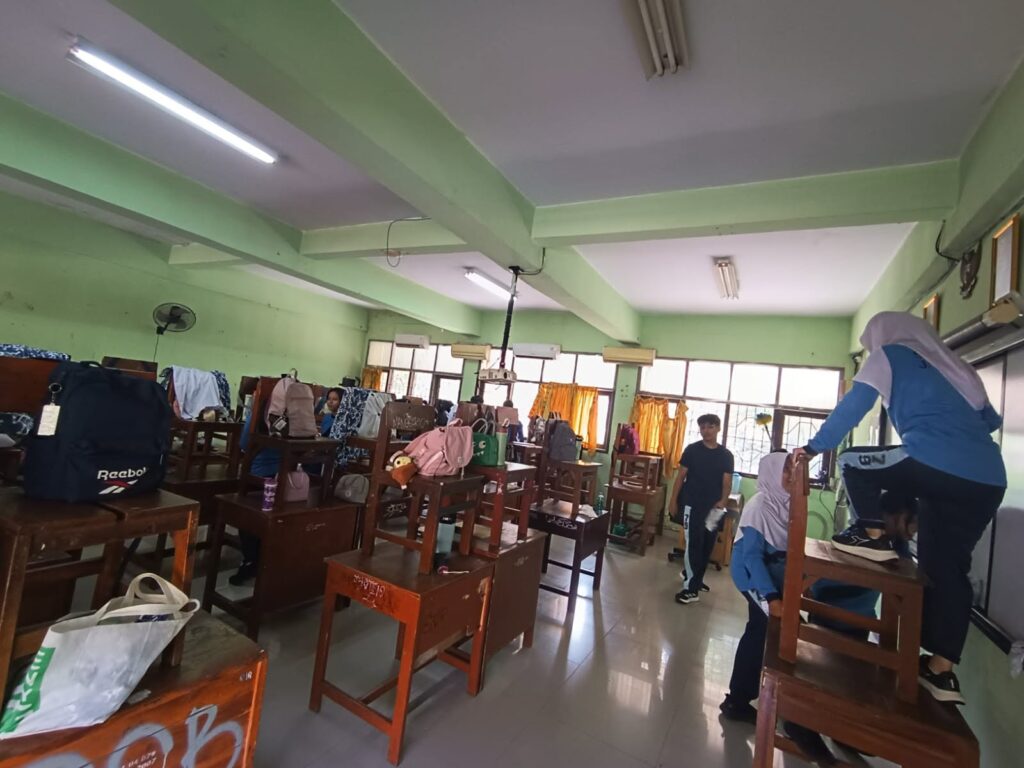 Jum'at Bersih dan Literasi-21