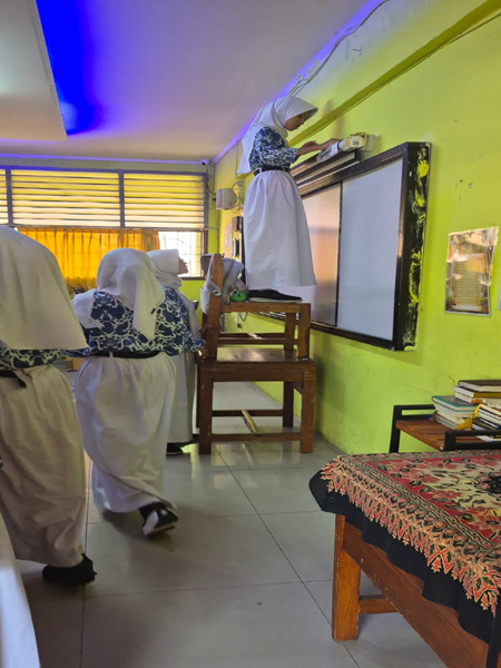 Jum'at Bersih dan Literasi-24